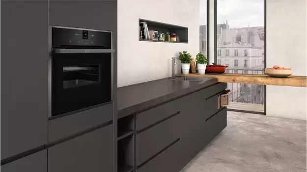 Компактный духовой шкаф с функцией микроволн Neff C17MR02G0